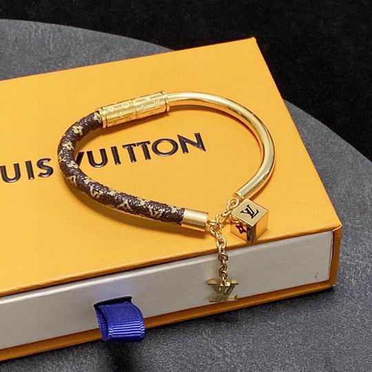 LV Bracelet 11lyh51